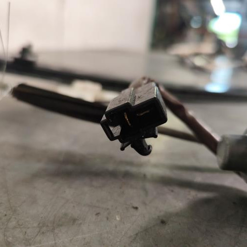 105665021-3d021415-b4a3-45a6-80b7-e9cf96bf3968-Piece-Leve-vitre-electrique-avant-gauche-95129328-CHEVROLET-SPARK-PHASE-1-3f914273e9f570374b7e62e9c4ec563b798a1ec89400e8e63c54662689eaf767_m.jpg