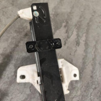 105665021-384cf469-57ba-49a5-a997-39ed39638e06-Piece-Leve-vitre-electrique-avant-gauche-95129328-CHEVROLET-SPARK-PHASE-1-33d0bfb6cb90231e3be61861998b3f0c8d0448a71026c49841f4171033eb2e6c_m.jpg