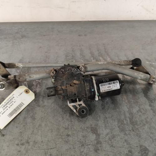 Moteur essuie glace avant