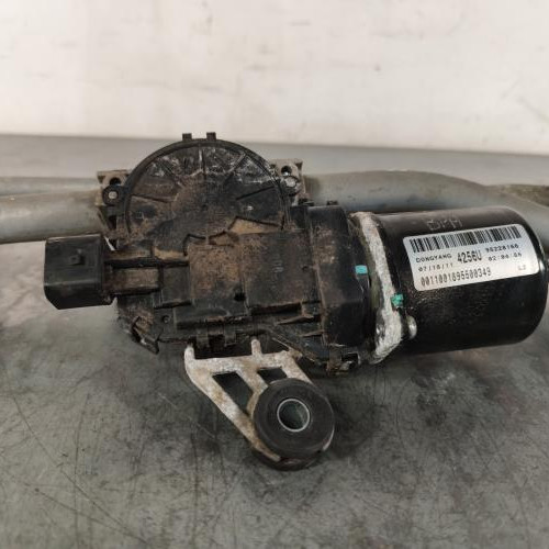 105665024-6825dfbe-c5e9-4a20-b46c-f2db12d52f20-Piece-Moteur-essuie-glace-avant-95481265-CHEVROLET-SPARK-PHASE-1-e56fccefebec622d73fe66747e9025b3984975e0e1167a7247d612fa3c6d2cbd_m.jpg