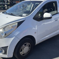 Vehicule-CHEVROLET-SPARK%2520PHASE%25201-2011-474b4f9a87593bbb7ff57e7d57f2dea7355910dda2d21ade141ccc76a383ef89_m.jpg