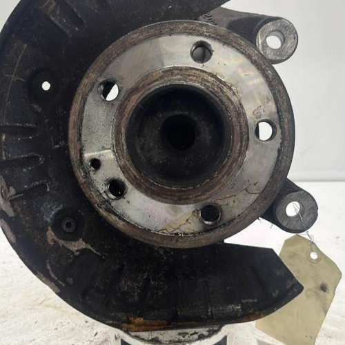 Fusee avant gauche