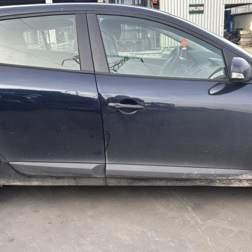 Vehicule-RENAULT-MEGANE%25203%2520PHASE%25201-2009-adc9ea0861aea44602b9a5d32c3c82a8a636a9b3410fdfb89445a043903b6103_m.jpg