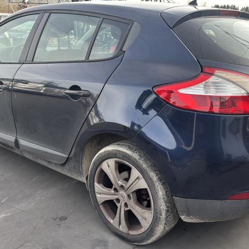 Vehicule-RENAULT-MEGANE%25203%2520PHASE%25201-2009-f0b68be8e84ddfa0708e44a79cc68a8430d922b74c3f69b82018d833836ed63a_m.jpg