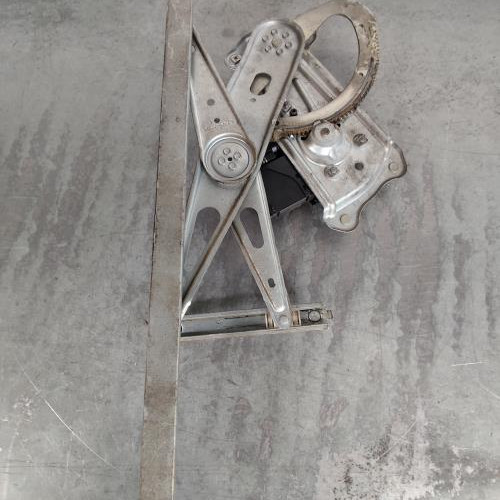 Leve vitre electrique avant droit