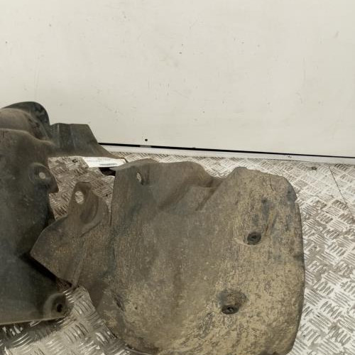 105734187-4113af2e-4339-48bf-92ed-0de35300db6b-Piece-Pare-boue-avant-droit-638452868R-RENAULT-MEGANE-3-PHASE-1-61b21001bccfa7ae74d7d131e9700af2f72a25e6cb2724030cfb32b2e9076443_m.jpg
