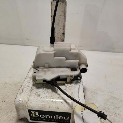 105794370-998b1496-f715-4a59-a60f-2ec4ba2871c3-Piece-Fermeture-centralisee-avant-gauche-00009135N0-CITROEN-C3-1-PHASE-1-f19a77ffbd4346d679f917153892e47478cb2b31598e9ebd95ccc2eb197f4fa8_m.jpg