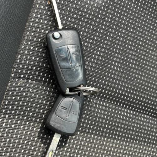 Vehicule-OPEL-ZAFIRA%2520B%2520PHASE%25201-2006-cbe5abc76aa22cdbc76f0ab7588d490e7b962bc9bc794a0aa4e9a5ff94931539_m.jpg