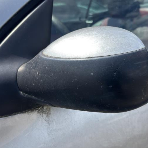 Vehicule-PEUGEOT-206%2520PHASE%25201%2520CABRIOLET-2001-2e2547120ac7eb69a72863f5066b752f2a4b110c3cde39187a041956cfb9eb52_m.jpg