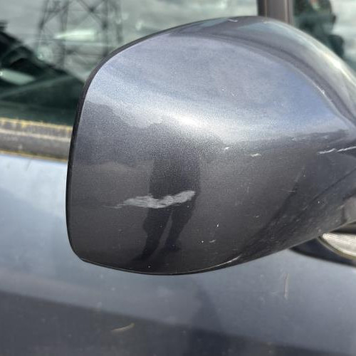 Vehicule-PEUGEOT-807-2009-46403cf9c78133b67532f2d6d439630d4bdadf127d90098b51c3dde9f5190321_m.jpg