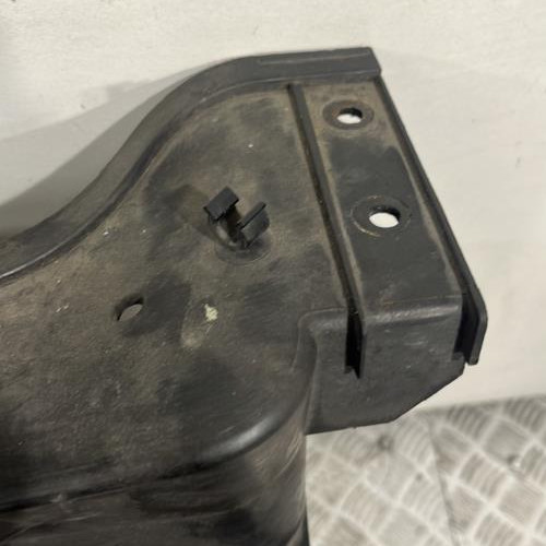 106073522-76f23c7a-063d-4da7-8168-6a8368f5ed1a-Piece-Armature-avant-Masque-avant-1440107980-PEUGEOT-807-0ee81656891597338594d118bed0091b34d8c1fff72c675b8b8b16aad44e5059_m.jpg