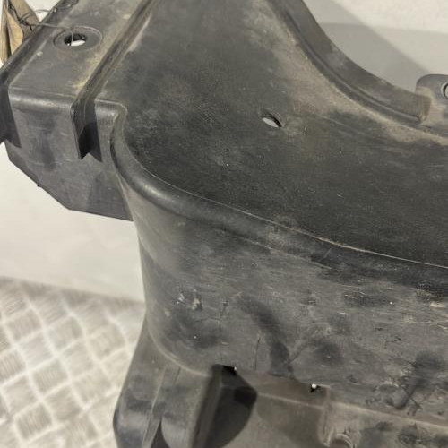 106073522-7871334b-fdc3-4c9d-b971-aa256860e89c-Piece-Armature-avant-Masque-avant-1440107980-PEUGEOT-807-8a326dbdededacf33b57b698223e3b4212ac1eb7bb659a9e6ac5113fc85498cb_m.jpg