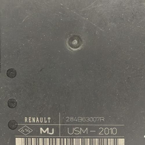 106133607-aae4f06f-72bd-4711-bce0-7e0f3250573c-Piece-Boitier-USM-284B63007R-RENAULT-MASTER-3-PHASE-3-b6e6e5a256336f06aec8ecf7b85b88c05587248d6eaa9563c18e0c895ce991fa_m.jpg
