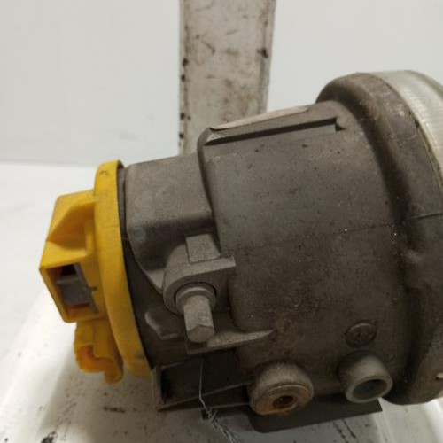 106258805-6bb840f7-3761-45db-8bb9-ed5cebb074f4-Piece-Anti-brouillard-droit-feux-CITROEN-C3-PLURIEL-PHASE-1-CABRIOLET-f269f5d6c78bd0639c1cfc396a5a8199b3c90005d8ca0d51ef166b0692dc05fd_m.jpg