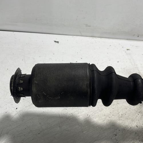 106279575-8409328c-075d-418d-9987-142d28aa3f2f-Piece-Cardan-droit-transmission-7700110482-RENAULT-CLIO-2-PHASE-1-2bf7b69cd2c3cf4607d6fa98a37bbe2106c0f8138175f951dc5b47ad7f00f51d_m.jpg