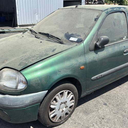 Vehicule-RENAULT-CLIO%25202%2520PHASE%25201-1999-1113fdcdca09ae729047bb6967561cb09d18955906b58e760f557d10a6f3fe54_m.jpg