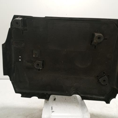106315184-3fc6d028-234a-4802-baed-b682ed4d2719-Piece-Cache-moteur-06K103925G-VOLKSWAGEN-GOLF-7-PHASE-1-c97779d99755338c762b24f78f36aa489cc1aadeccd7bb97d7c746c80535167f_m.jpg