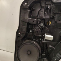 106379935-878852a5-a43d-46bd-a1a7-905497573692-Piece-Leve-vitre-electrique-arriere-droit-1767300279-MERCEDES-CLASSE-A-176-PHASE-1-2b52d1a84226cdc3cab14e6be0068b9d4770f777b3e22032f268dc4fcf7f8183_m.jpg