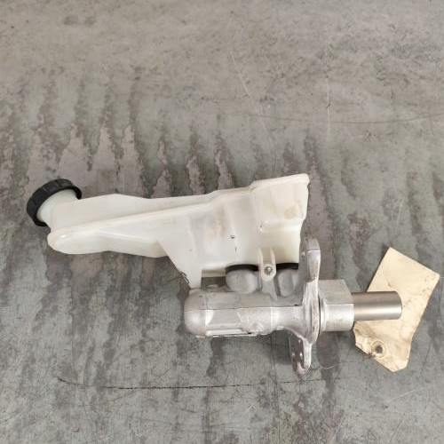 Maitre cylindre (freinage)