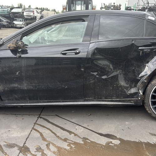 Vehicule-MERCEDES-CLASSE%2520A%2520176%2520PHASE%25201-2015-5a657926b924a35adb2debbe156b94edcce989e7be0a79e872e27a488e01dc06_m.jpg