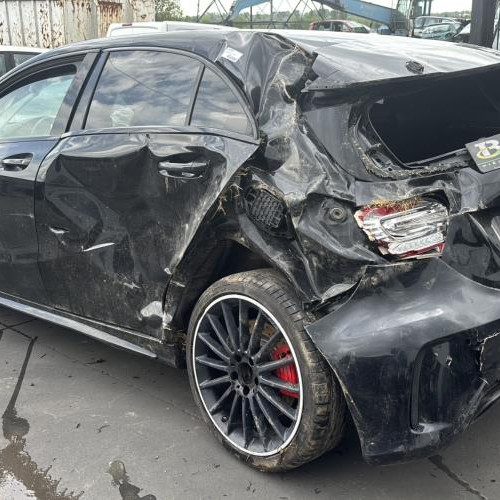 Vehicule-MERCEDES-CLASSE%2520A%2520176%2520PHASE%25201-2015-7af51b1d174a52cae3c28a53fe6a5454a43f03346032806a71c05d8666a1b3fb_m.jpg