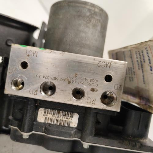 106411814-36dc1d0a-b15f-4762-8276-14ffd049920c-Piece-Bloc-ABS-freins-anti-blocage-4541QJ-PEUGEOT-308-1-PHASE-2-0c8867ee96cd6279665ff2b9d41baf4aa7268251b9540f8178667bcd4b0e6398_m.jpg