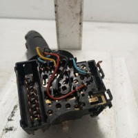 106522100-7a92d885-1758-428b-b752-68695950adbf-Piece-Commodo-phare-7701072111-RENAULT-TWINGO-2-PHASE-1-6e1f8a291695ec15d4cdb06bf08a48dd133d324001d95d9a52a7f75738bc1677_m.jpg