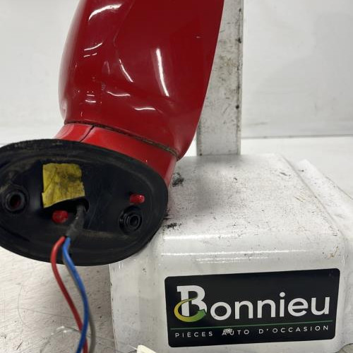 Vehicule-CHEVROLET-MATIZ%25202-2008-f8b6a88c8845bcb791e9a776cf1c9ba6e787d8d01676417259bd22191ca56e9a_m.jpg