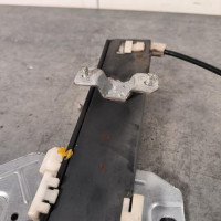 106574397-56099645-eed4-49b3-ac9d-b7fbd18d0741-Piece-Leve-vitre-electrique-avant-droit-96601485-CHEVROLET-MATIZ-2-cfa2b61ff00b5f82e3670700fe9b3928fb8d688a8f9e1bc9b36306f875975b8d_m.jpg