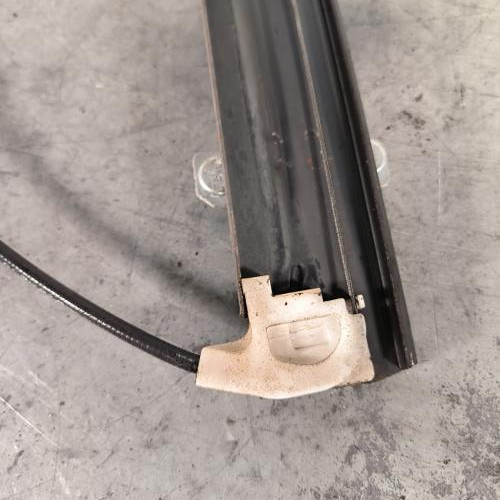 106574398-834d0083-4ed3-4b43-85cb-4549663dac96-Piece-Leve-vitre-electrique-avant-gauche-96601484-CHEVROLET-MATIZ-2-99f918f3fd85c7017edfff927d95a8b8db041737f227fe468489248077414500_m.jpg