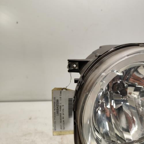 106642590-ac9514a1-9ef1-4a7c-8494-4ada854f46ec-Piece-Optique-avant-principal-gauche-feuxphare-52102755-JEEP-RENEGADE-PHASE-1-065f48586976c27b4cc8995dcbe60fd290f6cd6c01201204ed459c87083e652d_m.jpg