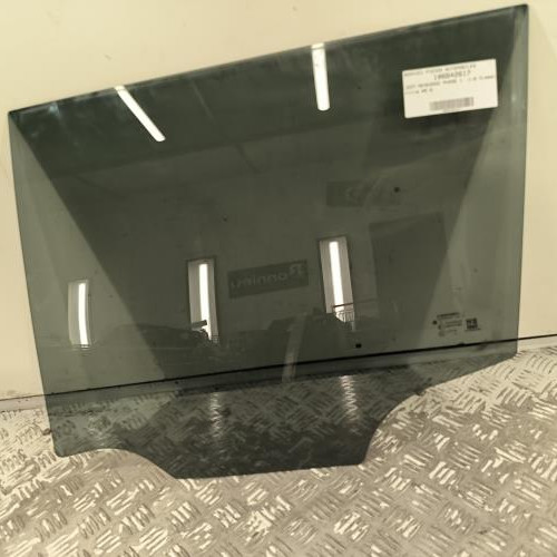 106642617-6015bd21-72ab-4728-b8a5-48d54eaafac8-Piece-Vitre-arriere-gauche-51953853-JEEP-RENEGADE-PHASE-1-7eaa8f73b2e5bd14d530dfd151e7d37c42bff0f132b04ed46ae6904131c8ac49_m.jpg