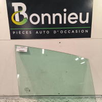 106642618-c6ec5d02-7c49-4fd8-a76b-548674694716-Piece-Vitre-avant-droit-52225354-JEEP-RENEGADE-PHASE-1-fbf235d099540f4b37361142f4b3a7efd5e0cbd7049c28bdab3e97b0ef05854d_m.jpg