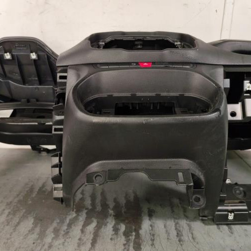 106646541-ac1f4834-35fc-4dc4-90ec-7b9fd386fa99-Piece-Planche-de-bord-complete-735612248-JEEP-RENEGADE-PHASE-1-a4bbf8cbcc40b2547649fa73e544d7ceb071b349634fd198b254b1f93ed11372_m.jpg