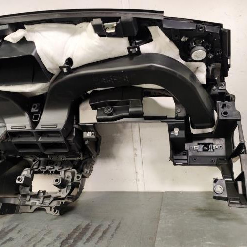106646541-491d9edc-3acb-4d2b-b692-d6368130b5f9-Piece-Planche-de-bord-complete-735612248-JEEP-RENEGADE-PHASE-1-f7ed5a263990796c4bee9af57ee1118f8e25d463515b31bdd338a98d594afa58_m.jpg