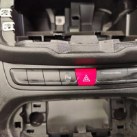 106646541-02ea2a1c-c936-4a6c-9a9a-05f909841f11-Piece-Planche-de-bord-complete-735612248-JEEP-RENEGADE-PHASE-1-ceeeee847a521bac1c890804a8d3d0e522cd06aff36b2f51fc7d24758d779260_m.jpg