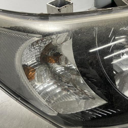 106663383-4cefef66-2fb2-4c06-a06b-44284a0edcd6-Piece-Optique-avant-principal-droit-feuxphare-96995728-CHEVROLET-AVEO-1-6461c870501d973e75034eab16d9b53e2ed7d8d8d8e55731e0ff2c1ba5a67726_m.jpg