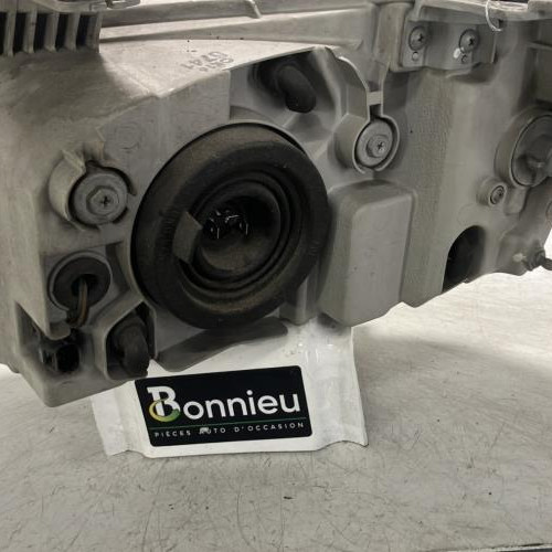 106663383-8a9c7364-db7f-498a-b128-490053a85dad-Piece-Optique-avant-principal-droit-feuxphare-96995728-CHEVROLET-AVEO-1-61ef2aaa87db40d5172a89022b51a6be2208c66cb829c4d6343588e736eb7bf4_m.jpg