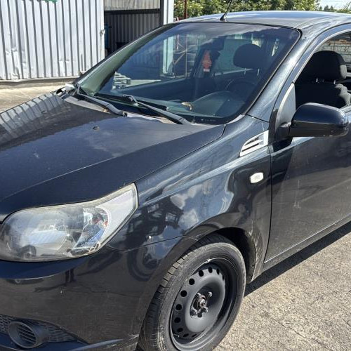 Vehicule-CHEVROLET-AVEO%25201-2011-ece181b724d350aa8104b14559a30aa6fe42d3106292f96b1be6d007523c9d41_m.jpg