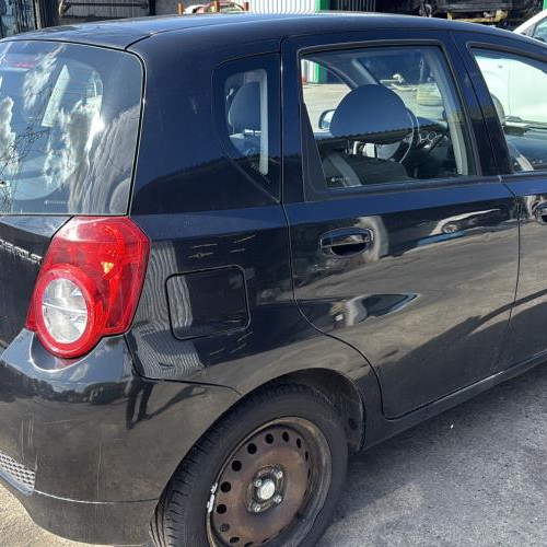 Vehicule-CHEVROLET-AVEO%25201-2011-4050f51988babfa2a8f23e1922843b465d69a79018acd727622957c635ea2efb_m.jpg