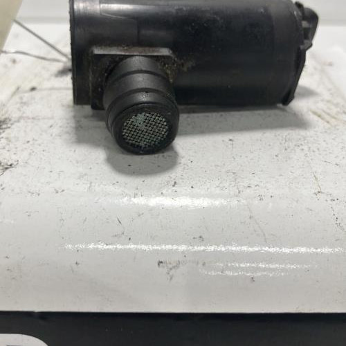 106663911-25d28c6e-f4b3-43a8-902c-a355017e934d-Piece-Pompe-lave-glace-avant-96397517-CHEVROLET-AVEO-1-fe4bd9785a5958b233ec31ea875615753a44d53c9b201c8b9fff7354ecc81b39_m.jpg