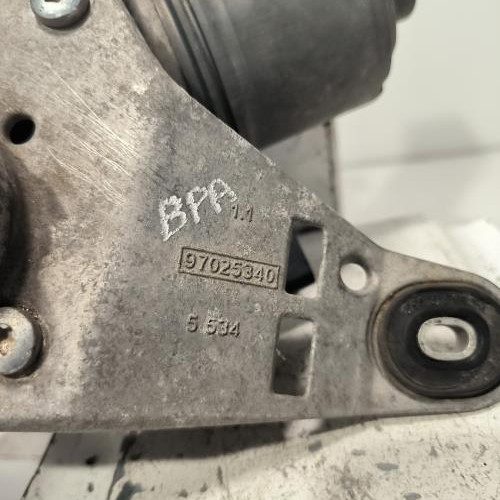 106667454-17724df8-d7ab-45bd-a00a-777e94bd38ac-Piece-Moteur-essuie-glace-avant-droit-288157018R-RENAULT-GRAND-SCENIC-4-d2104bd379f3feff82cf47f93321bcfbefabf0577071a3816e797117658e3d7e_m.jpg