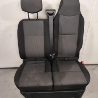 106692794-41dd3830-79bf-42fc-91fb-203dbefb331b-Piece-Siege-avant-droit-banquette-double-876704302R-RENAULT-MASTER-3-PHASE-3-73e65c6cf88291f4e7fc9fdb7b4e2d2522f69e081380489d4cff04f08daeea39_m.jpg