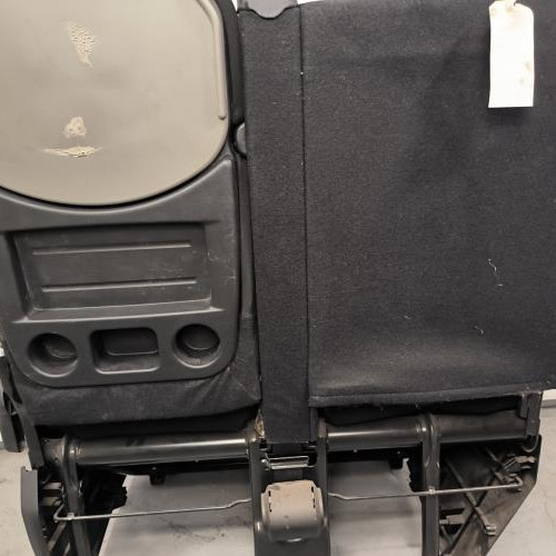 106692794-4e0e7da2-430a-4f7e-b8e0-67bef6d836b3-Piece-Siege-avant-droit-banquette-double-876704302R-RENAULT-MASTER-3-PHASE-3-acc046580dccdfe9ed40cb8ed7c10872c9a9802ceb4da9067fb16e56b2b1c07b_m.jpg