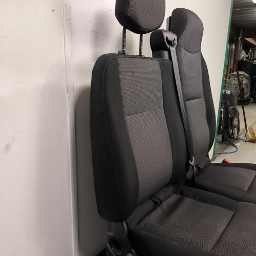 106692794-7dd5d162-8e91-4370-b60c-1e69e8ed305a-Piece-Siege-avant-droit-banquette-double-876704302R-RENAULT-MASTER-3-PHASE-3-5fe2a0e072c31298f0c09b7712b35526fa6b6997b27ebf07c83078bbe88e599a_m.jpg