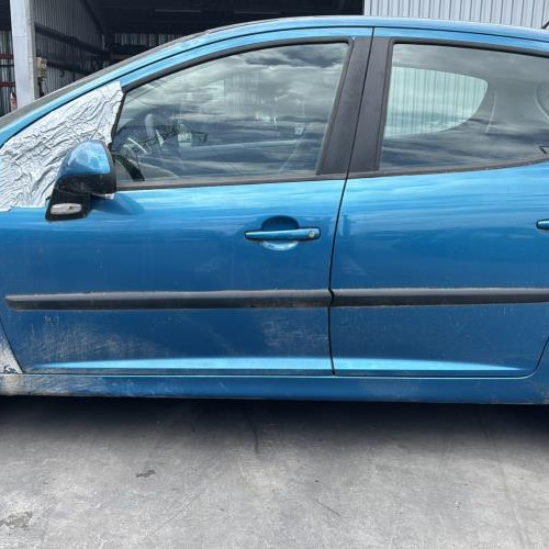Vehicule-PEUGEOT-207%2520PHASE%25201-2006-e29be20b5f707904485909aa6530d25729ebebf86d1741f00a39320916f96260_m.jpg