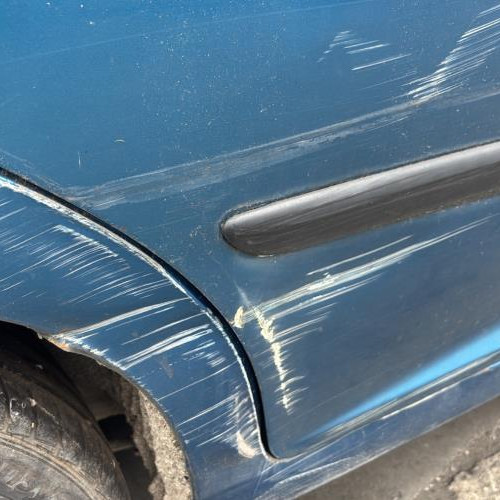 Vehicule-PEUGEOT-207%2520PHASE%25201-2006-8ae9baf49008ad9bb6dd286fb6d01a502544a82da65419f00954b8d377916310_m.jpg