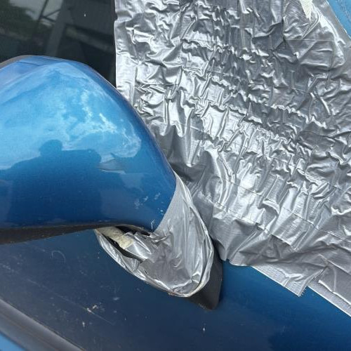 Vehicule-PEUGEOT-207%2520PHASE%25201-2006-80af2ad85c09732acc2db26f494a26d95d3b863221d777bae1b6900a95470f36_m.jpg