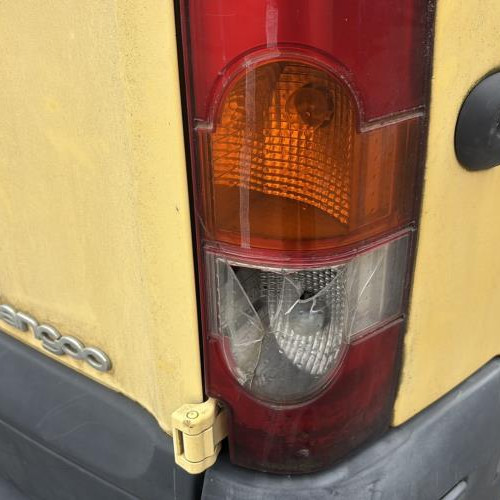 Vehicule-RENAULT-KANGOO%25201%2520PHASE%25202-2006-8d21185592af18012cc72792955fff1359cd56f0f96fa1807f85aa65a2028a65_m.jpg