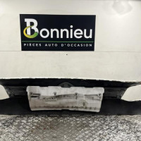 106724516-e7d3d20b-8778-4056-9938-540c2f81912b-Piece-Calandre-98117893XT-CITROEN-JUMPY-3-M-cc9c35a3c1db90863481541acbdc545f2b543ea7e7d4dc91378668d43037a5f4_m.jpg